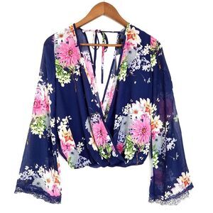 NWT Forever 21 Floral V-Neck Wrap Front Flare Sleeve Crop Blouse Size Me…
